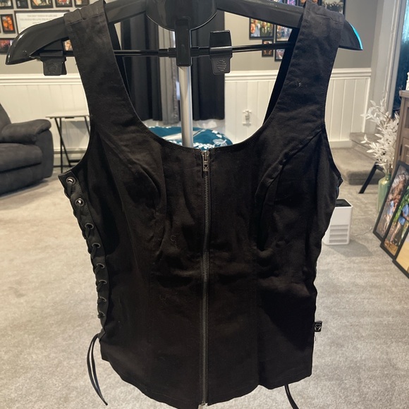 Tripp nyc Tops - Tripp NYC Black Top with Zipper and corset side detail